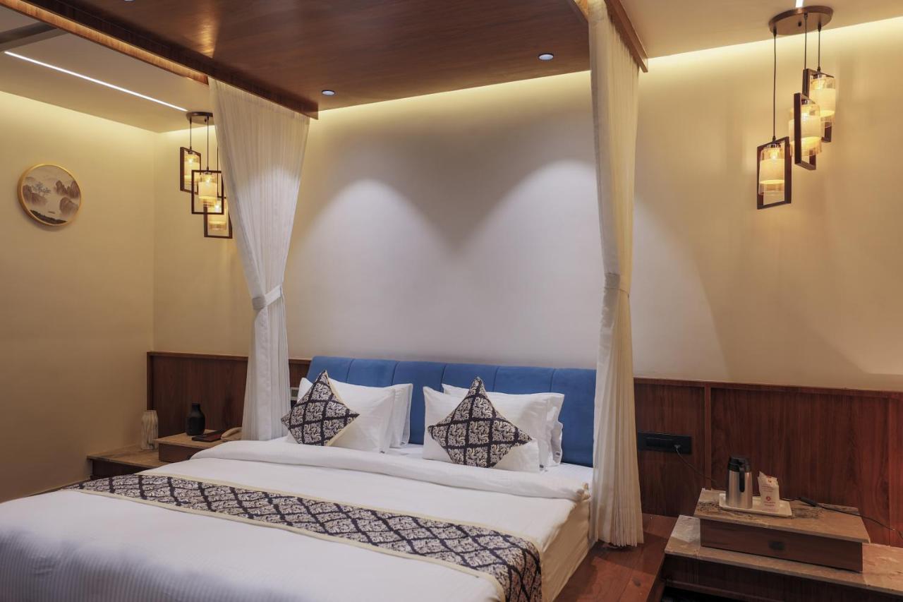 Hotel Aditya Mansingh Inn Somnāth エクステリア 写真