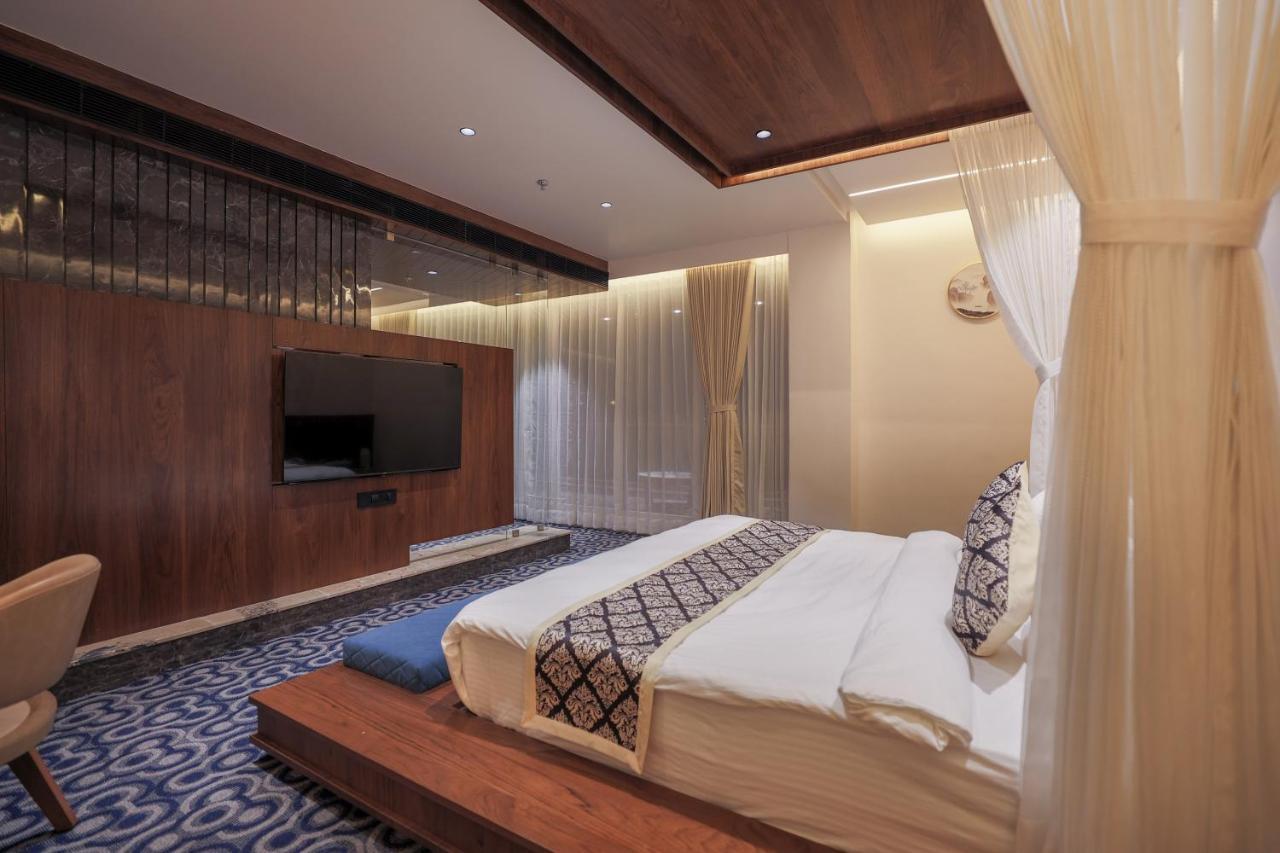 Hotel Aditya Mansingh Inn Somnāth エクステリア 写真