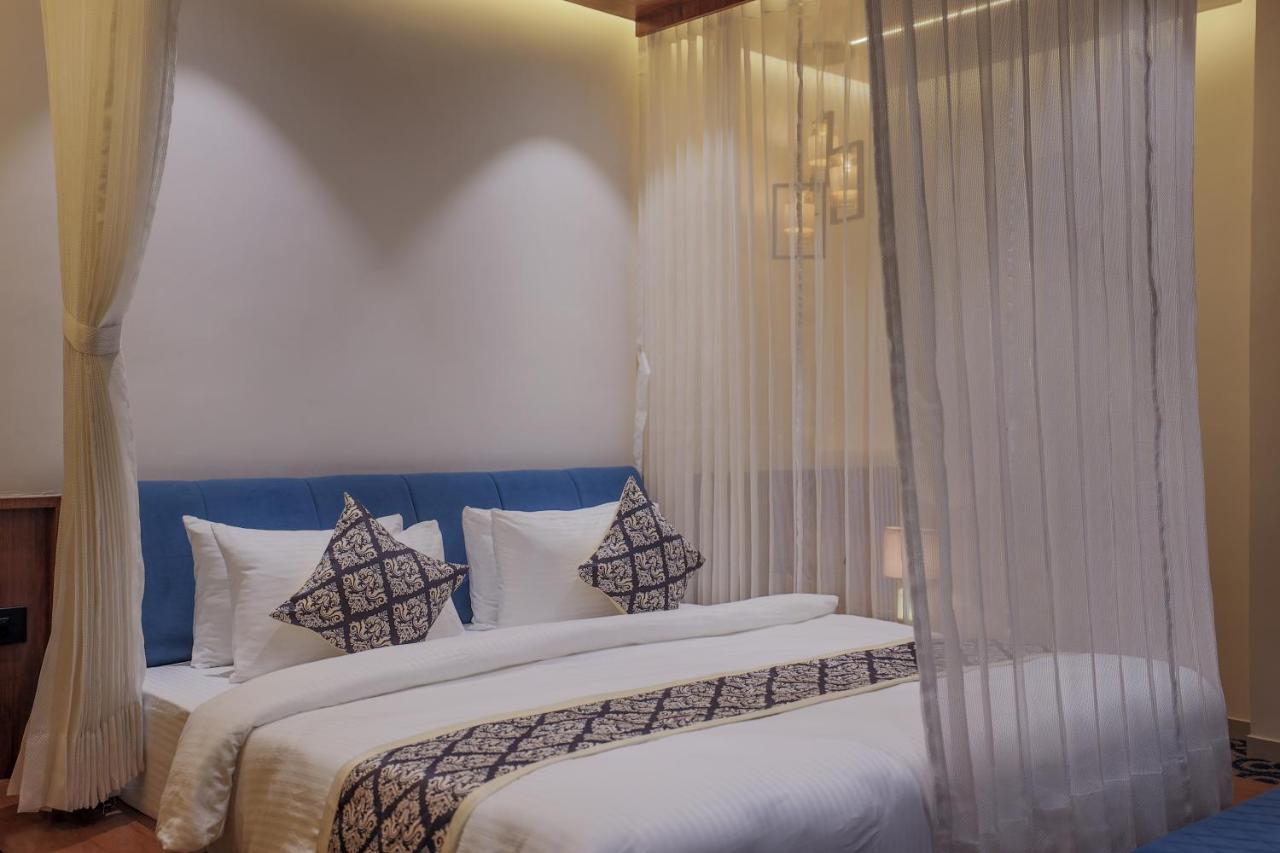 Hotel Aditya Mansingh Inn Somnāth エクステリア 写真