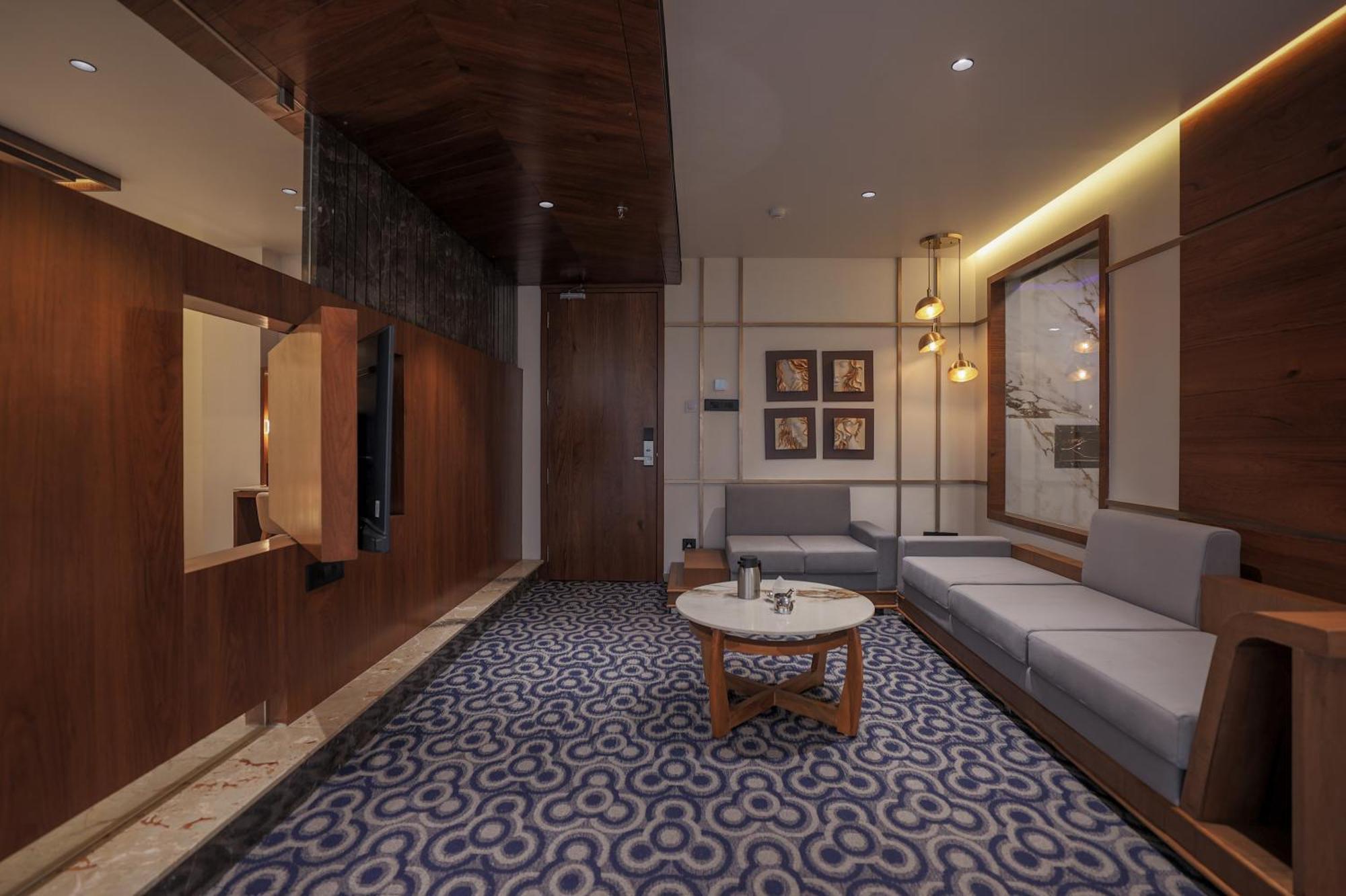Hotel Aditya Mansingh Inn Somnāth エクステリア 写真