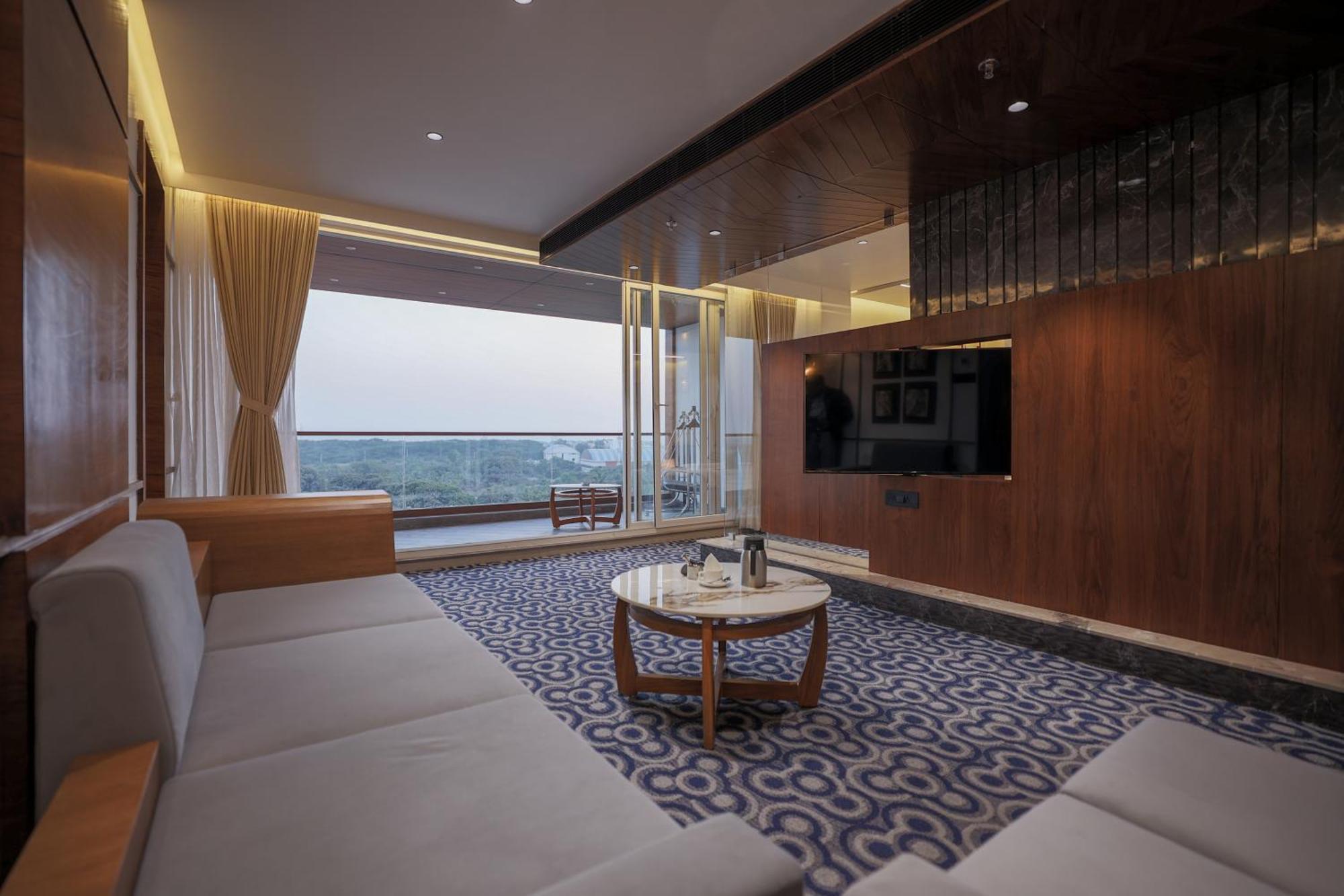 Hotel Aditya Mansingh Inn Somnāth エクステリア 写真